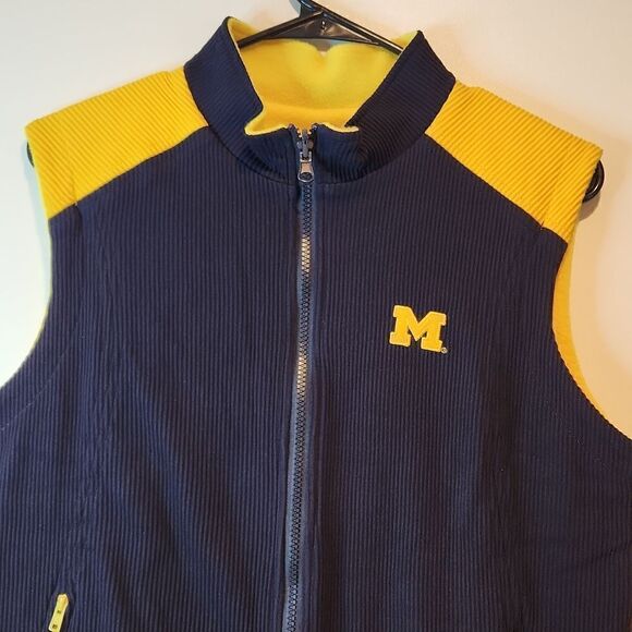 Emerson Street NCAA Michigan Wolverines Josie Reversible Vest Men's Med NWT NEW - Picture 5 of 15